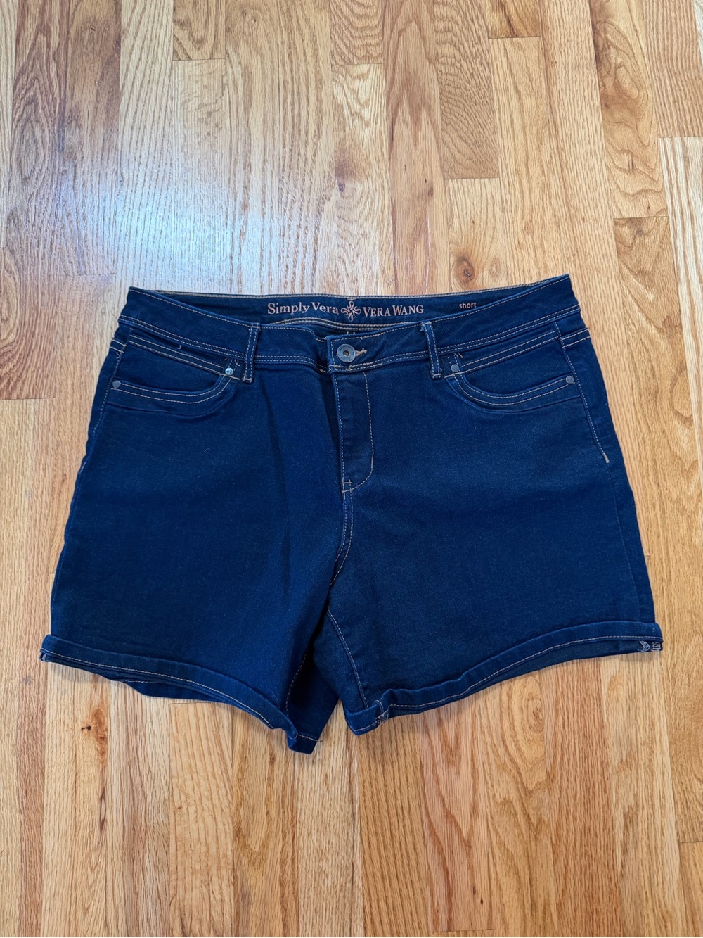 Simply Vera Vera Wang Navy Denim Shortie Shorts